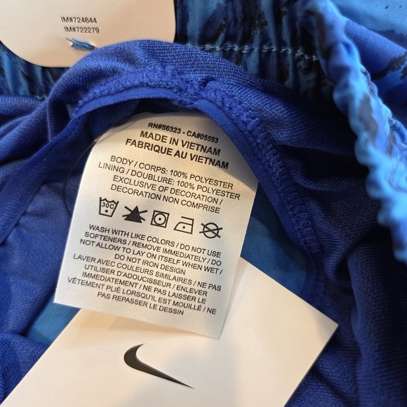 Nike Kids Large Blue Dri-Fit Training Shorts FQ4527-435 Abstract Print New - Picture 6 of 10